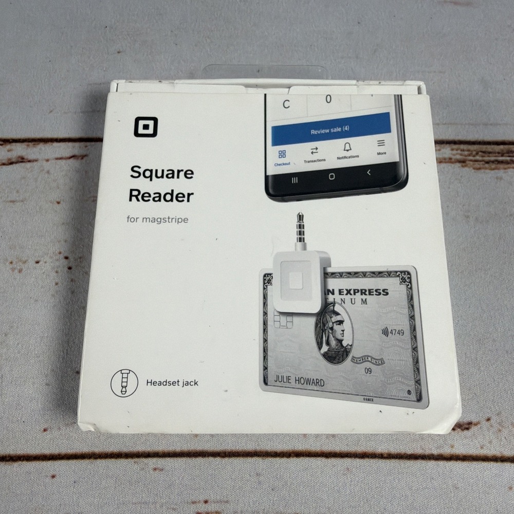 Square Card Reader 3.5mm Headphone Jack Connector iPhone Android New Damaged Box
